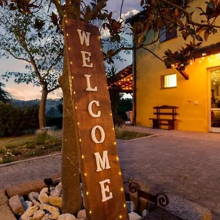 公寓 La Meriggia Agriturismo- Ampio Con Terrazza Esclusiva 安科纳