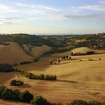 La Meriggia Agriturismo- Ampio Con Terrazza Esclusiva *
