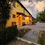 La Meriggia Agriturismo- Ampio Con Terrazza Esclusiva アンコーナ